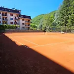 Bella Vista *